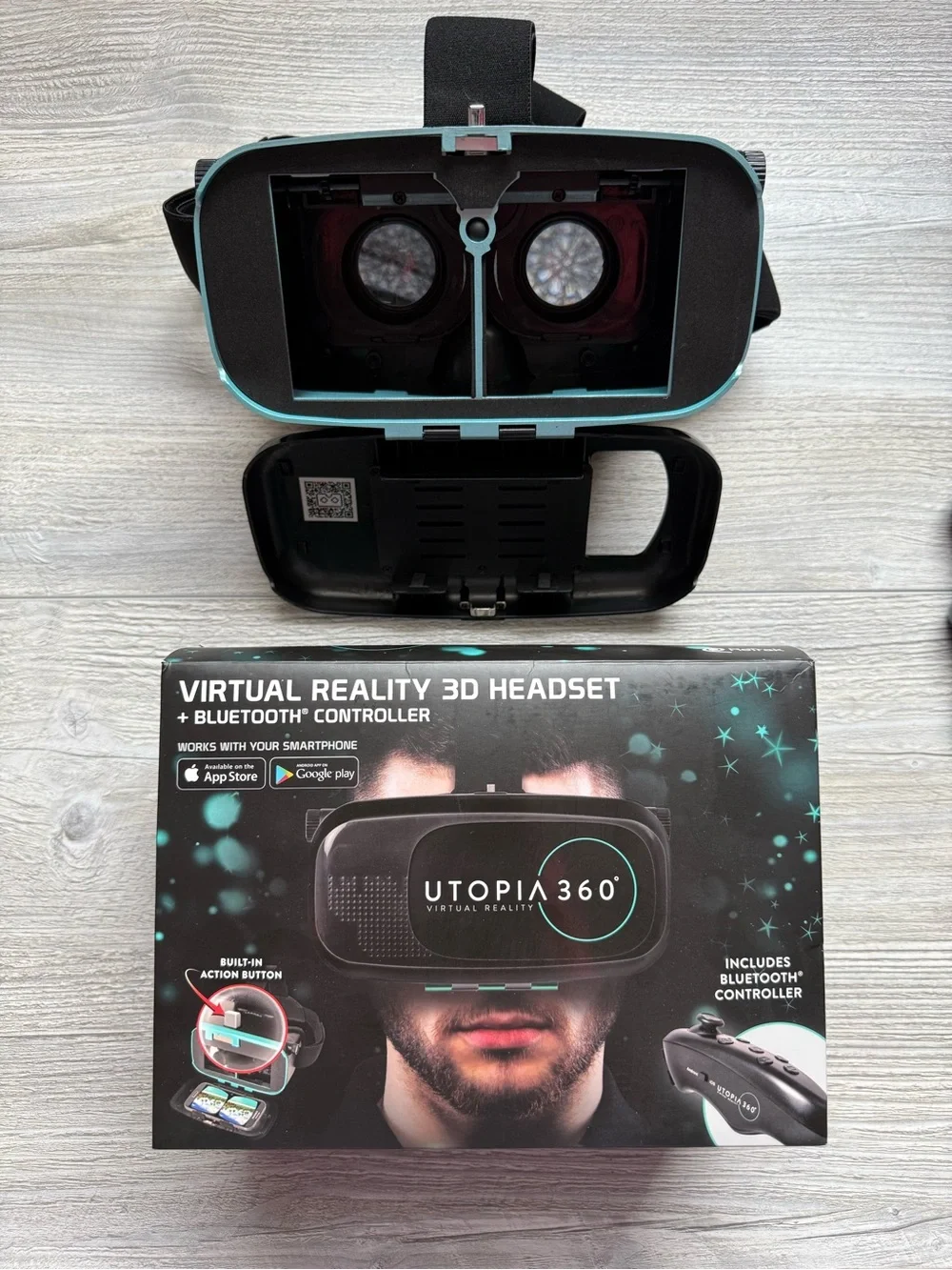 ReTrak - Utopia 360° Virtual Reality 3D Headset with Bluetooth Controller